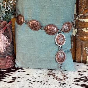 Western Concho Belt Burnished Copper Tone Oval Concho (Small/Medium) Adjustable